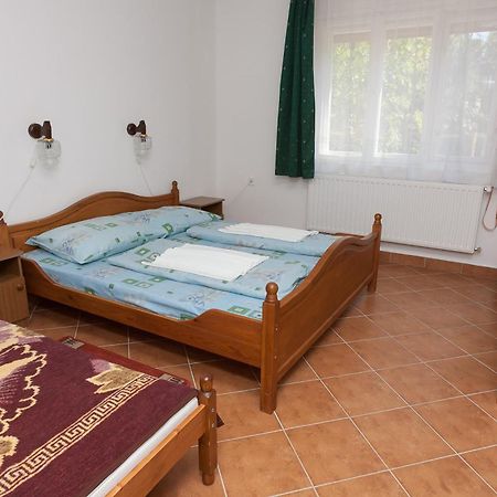 Paratlan Apartmanhaz Szilvásvárad Eksteriør bilde