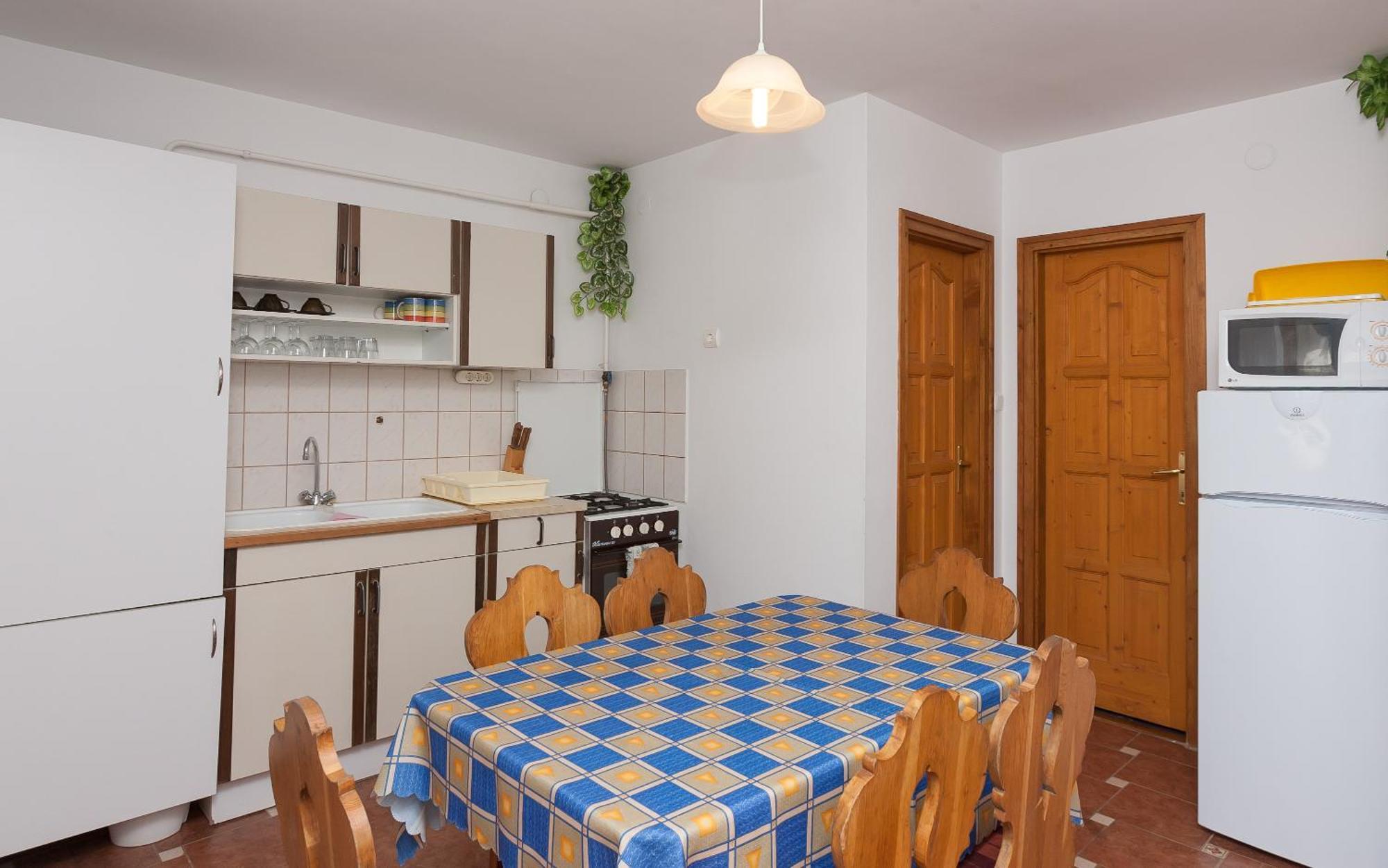 Paratlan Apartmanhaz Szilvásvárad Eksteriør bilde
